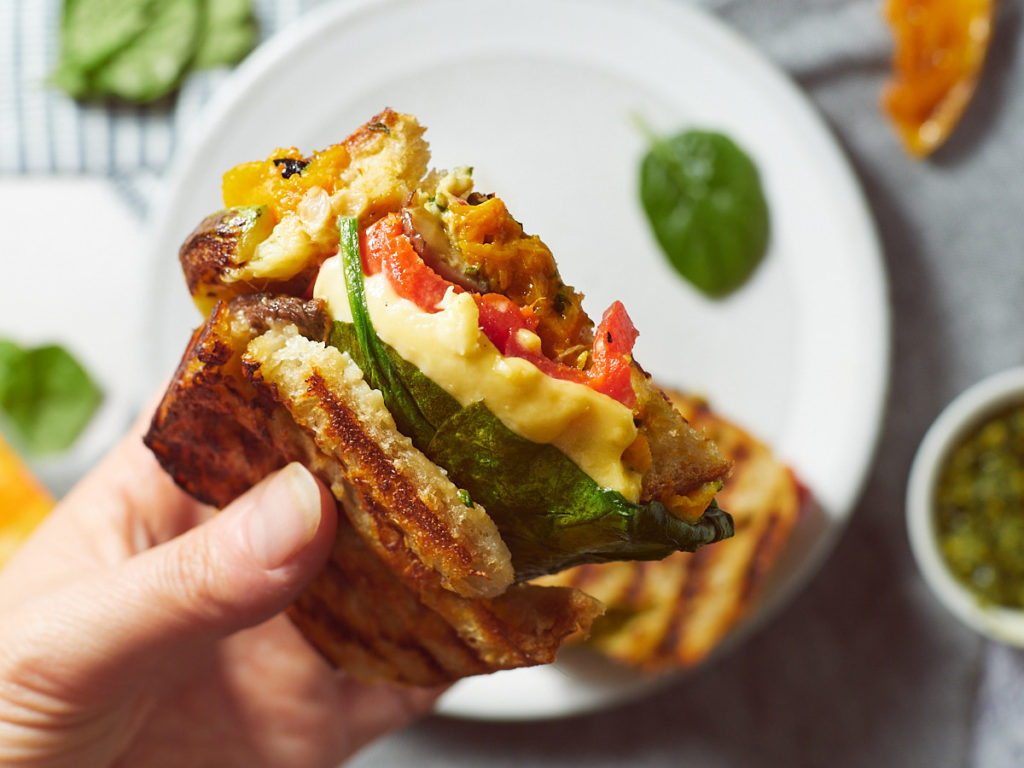 Grilled Vegetable Toasties with Sheese